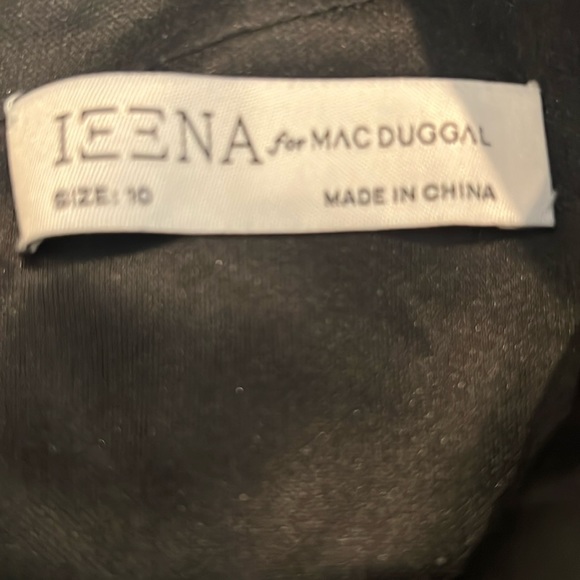 Dress - Picture 2 of 3